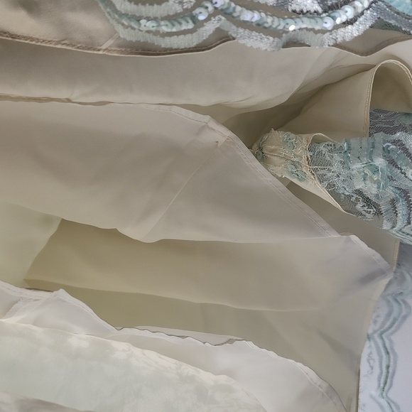 Handmade Beaded Lace Strapless Sequin Scalloped Hem Dress - Picture 8 of 8